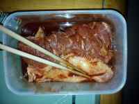 电饭锅叉烧肉做法图解1)