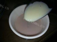 自制奶茶做法图解4)