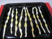 自己做的奶香酥条做法图解4)
