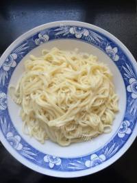 唇齿留香的西红柿鸡蛋面做法图解6)