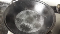 美味的糖醋秋葵做法图解3)