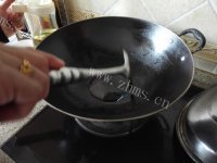 美味佳肴般的爆炒鱿鱼做法图解3)