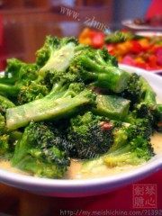 家常菜奶酪焗西兰花