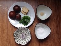 独特的鱼头汤做法图解2)