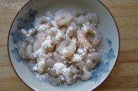孩子爱吃私房炝拌豆芽做法图解3)