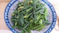 美味紫苏韭菜炒鱿鱼做法图解1)