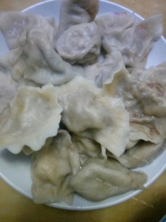 唇齿留香的猪肉白菜饺子