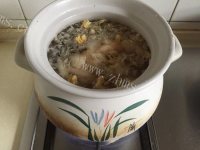美容银耳莲子羹做法图解9)