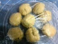 美味的自制面包做法图解5)