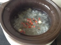 营养皂角米银耳莲子汤做法图解7)