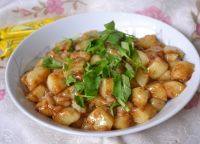 家常菜红烧米豆腐