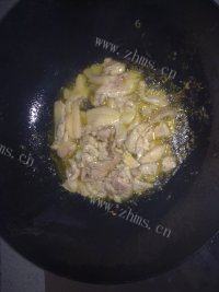 「美味可口」杏鲍菇炒肉片做法图解5)