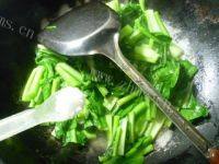 家常菜清炒油菜心做法图解7)