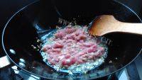 家常菜肉末烧茄子做法图解6)