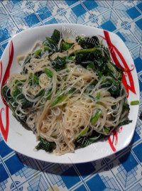 家常菜菠菜拌粉丝