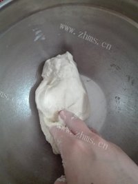 小清新风的意大利香草薄饼做法图解1)