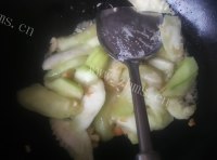 家常菜丝瓜炒鸡蛋做法图解8)