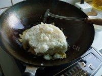 口感极佳的美味蛋炒饭做法图解8)