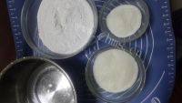 自制榴莲糯米糍做法图解1)