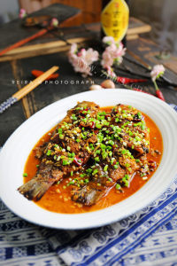 美味的豆瓣鲫鱼