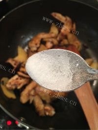 玉盘珍馐的干锅鸡翅做法图解19)