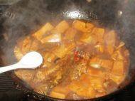家常菜黄花鱼炖豆腐做法图解9)