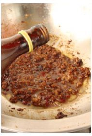 豆酱蒜香牛肉拌面做法图解6)