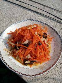 家常菜胡萝卜炒肉丝