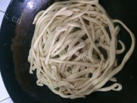 独特的豆角焖面做法图解11)