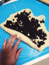 可爱的豆豆面包做法图解13)