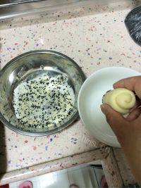 自制蜂蜜小面包做法图解5)