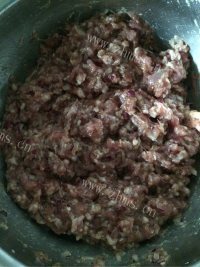 羊肉萝卜饺子做法图解3)