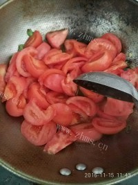 鲜美可口的西红柿炒蛋做法图解6)
