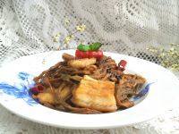 口感饱满的干豇豆炖肉