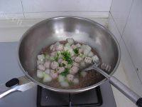 美味的冬瓜肉丸汤