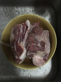 卤牛腱子做法图解1)