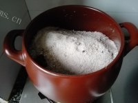 美味砂锅荷香盐焗鸡做法图解13)