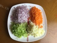 美味的肉酱意大利面做法图解2)