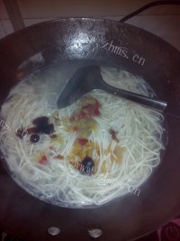 珍馐美味的鸡蛋白菜面做法图解9)