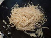 家常菜清炒土豆丝