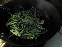 简单的蒜苔炒肉做法图解5)