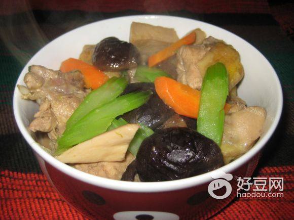 双菇炖鸡
