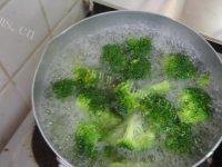 红烧鱼头豆腐做法图解5)