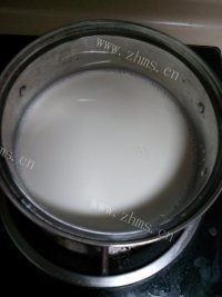 自制水果酸奶做法图解2)