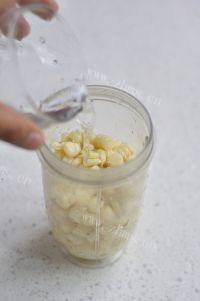 简单的奶香玉米汁做法图解3)