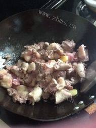 红烧鸭块自制做法图解3)
