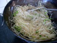 家庭版青椒炒土豆丝