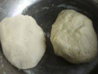 十分诱人的肉松饼做法图解4)