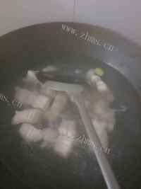 美味的梅干菜烧肉做法图解3)