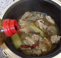 电饭煲炖排骨做法图解8)